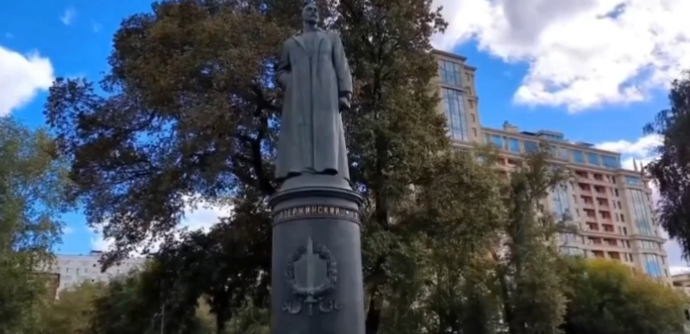 Кто боится Дзержинского спустя век