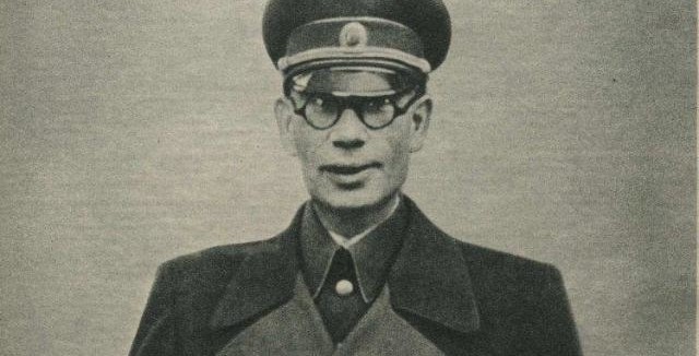 14 ноября 1944 г. предавший Родину генерал А. Власов опубликовал свой манифест