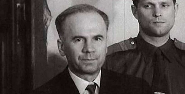 22 октября 1962 г. арестован двойной агент О. Пеньковский