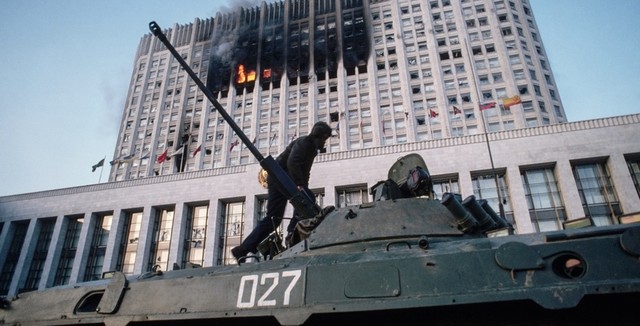 3 октября 1993 г. конституционный кризис в РФ перешёл в фазу вооружённого конфликта
