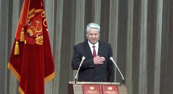 8 июня 1990 г. принят ключевой закон для уничтожения СССР