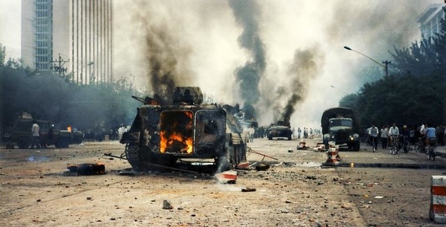 4 июня 1989 г. в Китае наступил переломный момент истории, из-за попытки цветной революции