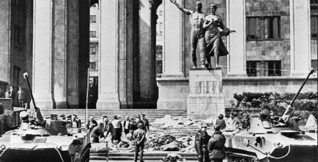 9 апреля 1989 г. в Тбилиси, при разгоне митинга погибли демонстранты