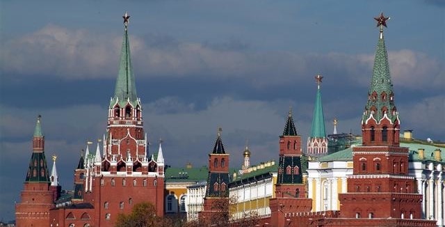 2 ноября 1937 г. на пяти башнях Московского Кремля впервые зажглись рубиновые звёзды
